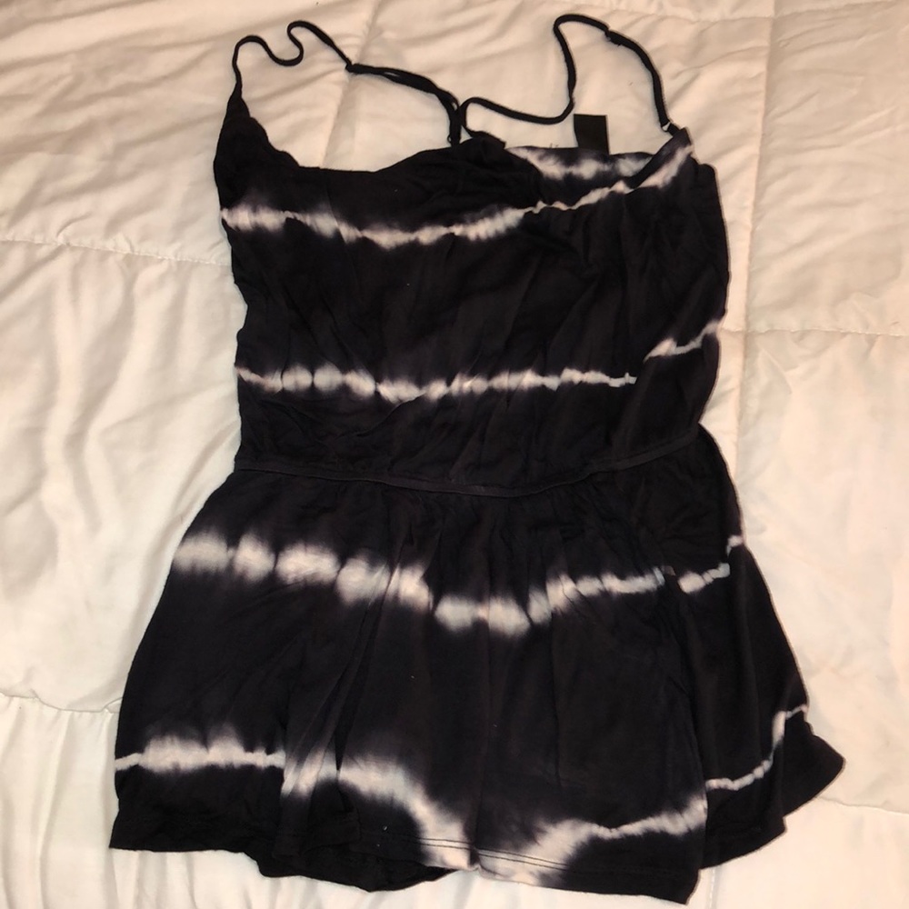 Empyre black romper
